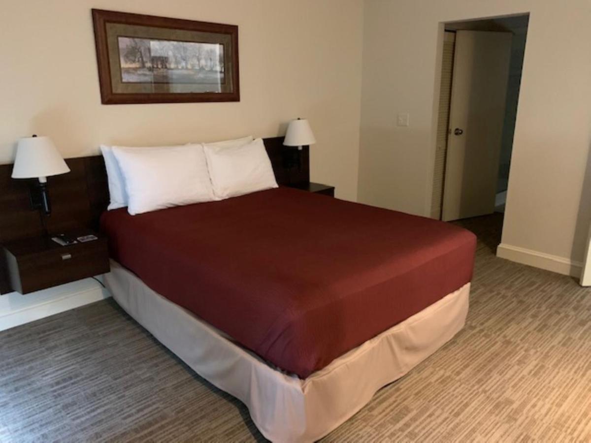 Mccoy'S Inn Ripley 외부 사진